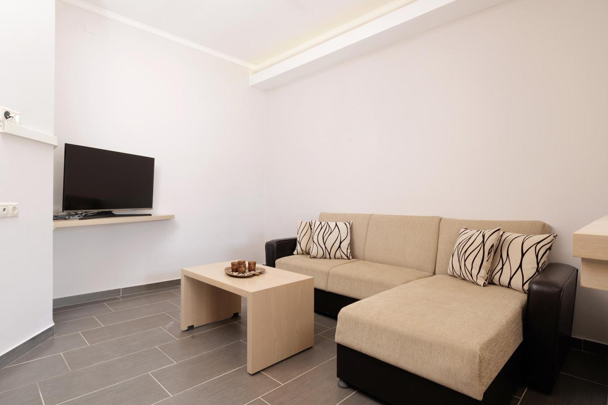 Santos Luxury Apartments Dassia  Room photo